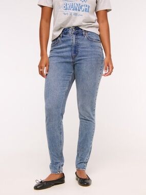 NWT Abercrombie Jeans